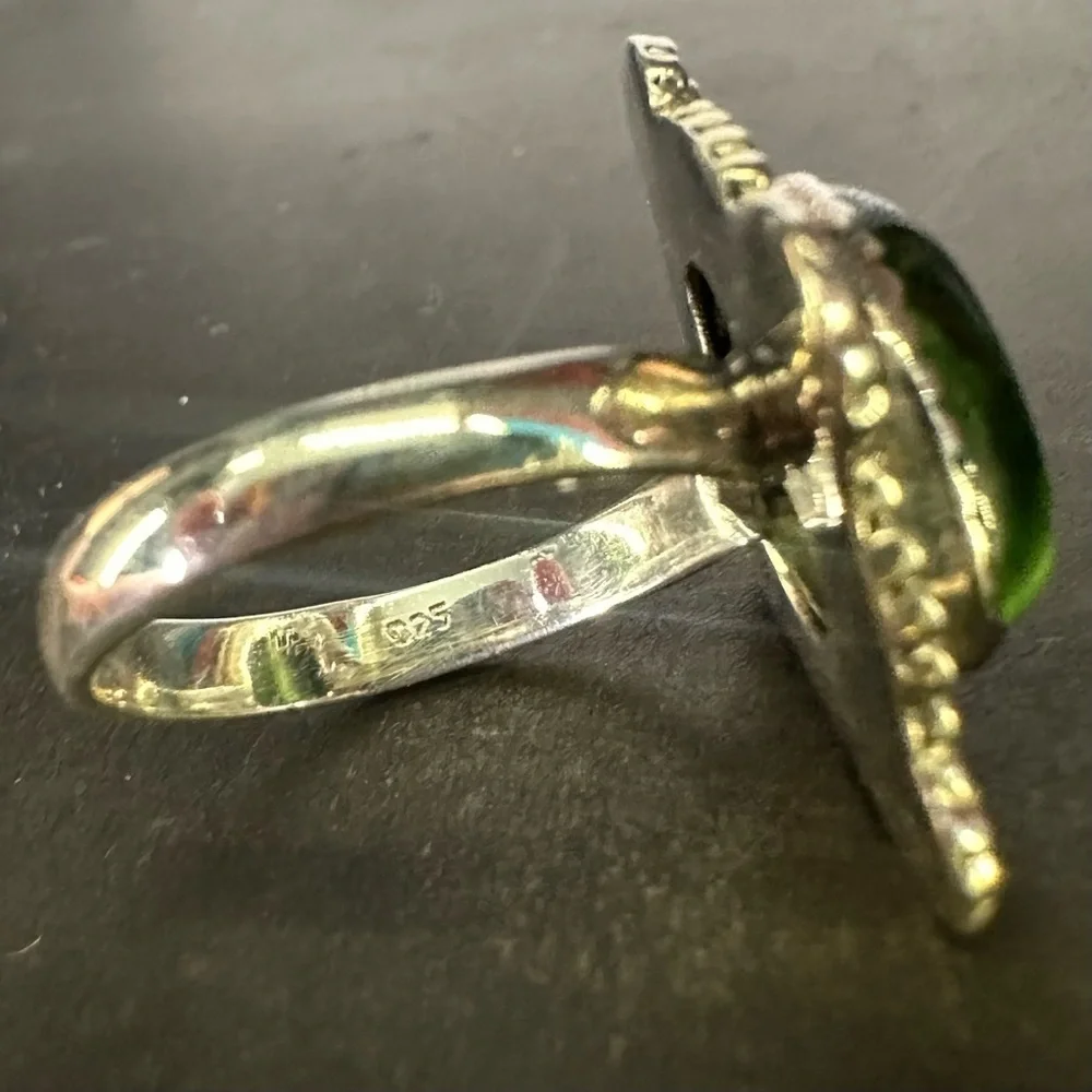 Sterling Silver Green Tigers Cats Eye Elegant Setting Statement Ring